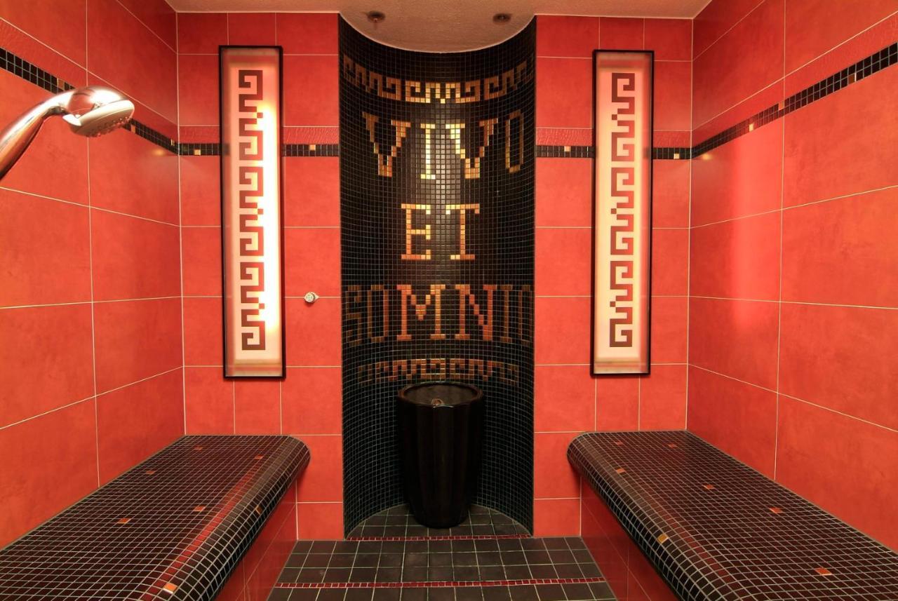 Hotel Erasmus - Mein Genuss- Und Wellnesshotel Trassem Bagian luar foto
