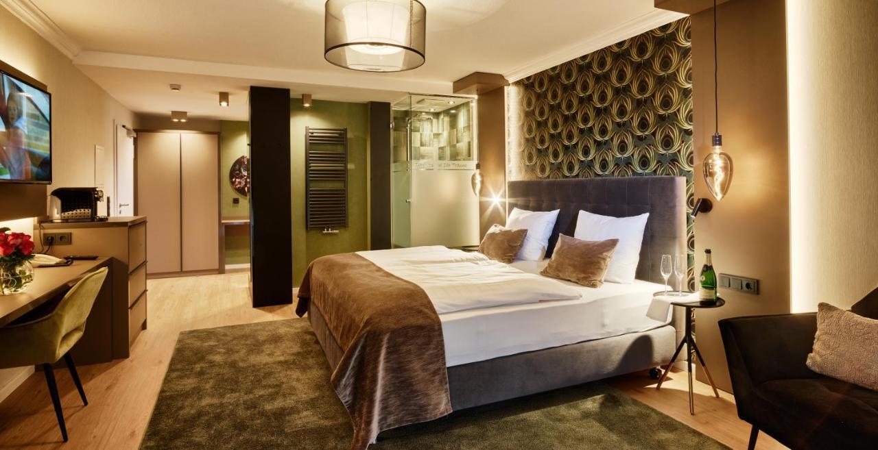 Hotel Erasmus - Mein Genuss- Und Wellnesshotel Trassem Bagian luar foto